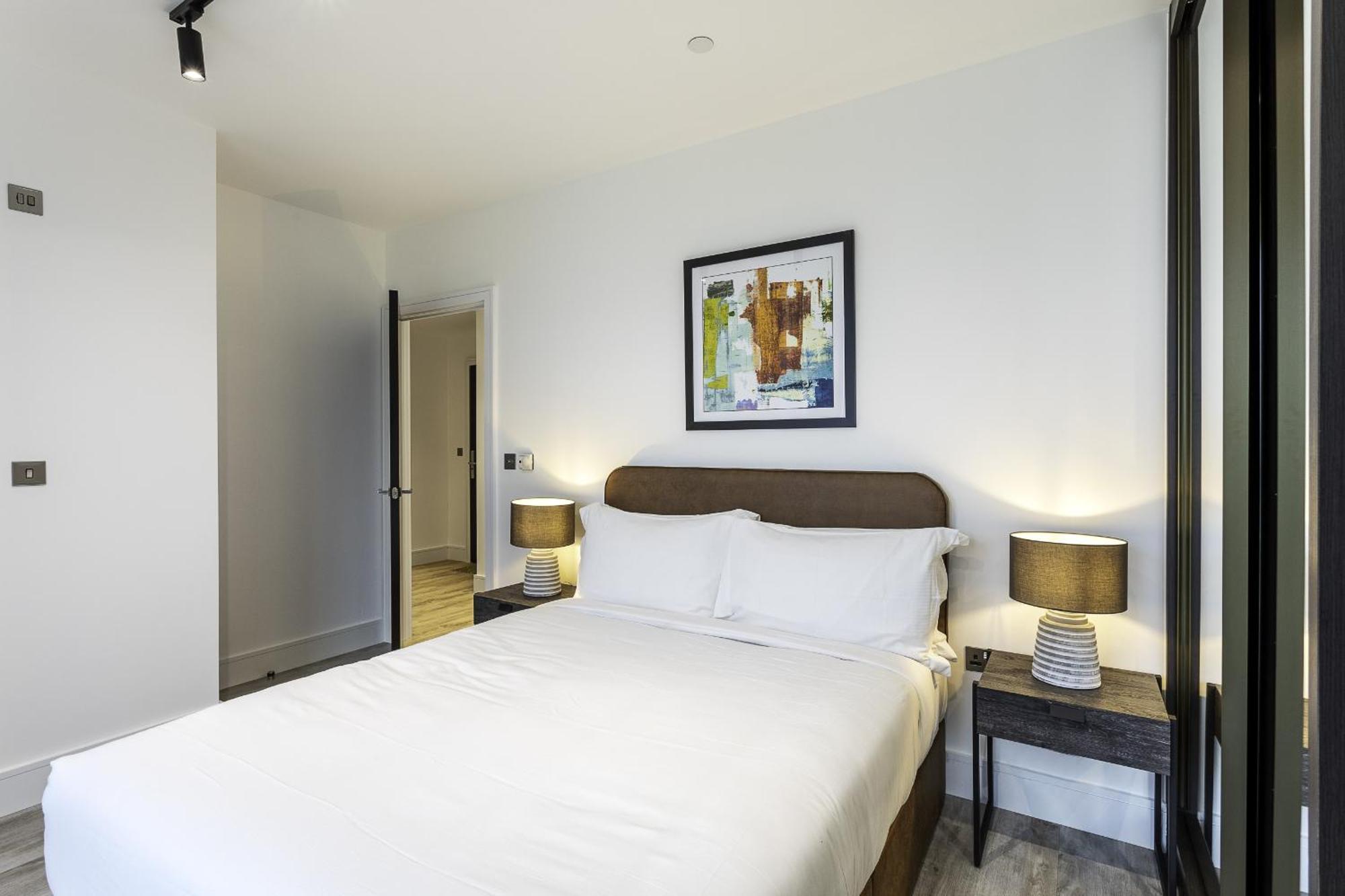 North Acton Ii - 2 Bedrooms - 2 Bathrooms - Balcony